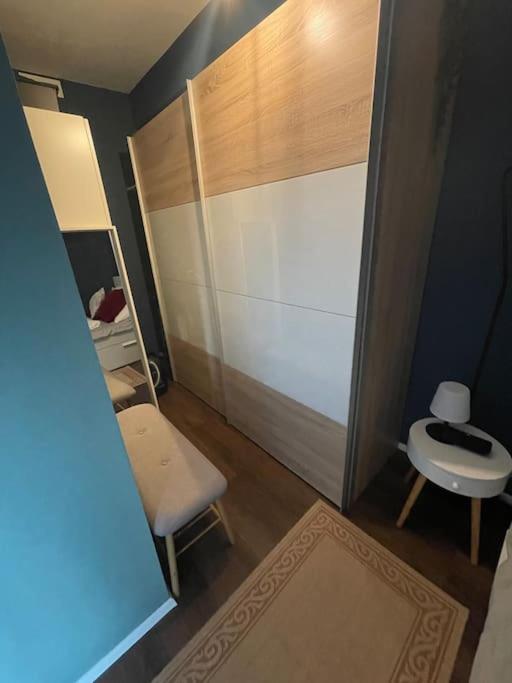 Appartement Feucht -Bhf 5 Min - Naehe Messe Exterior photo